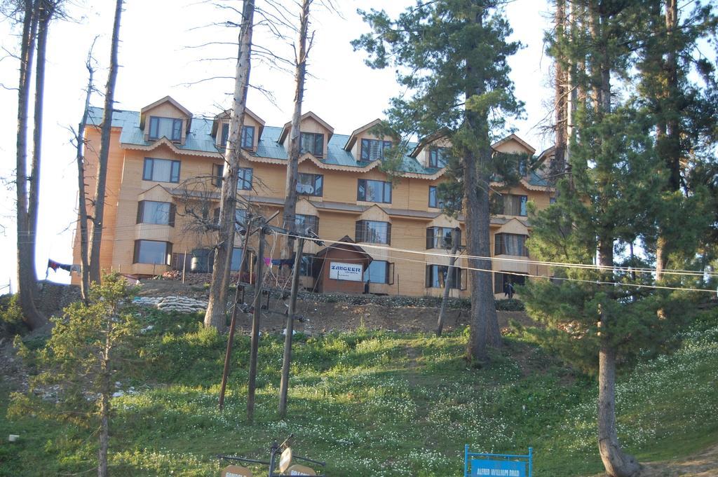 Hotel Zahgeer Continental Gulmarg Zimmer foto